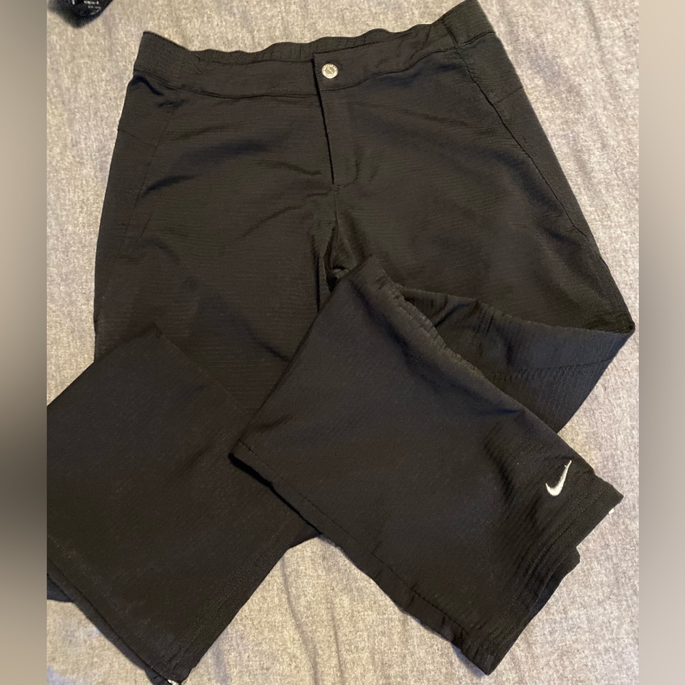 Nike Sphere Dry Athletic Pants Capri size S‎